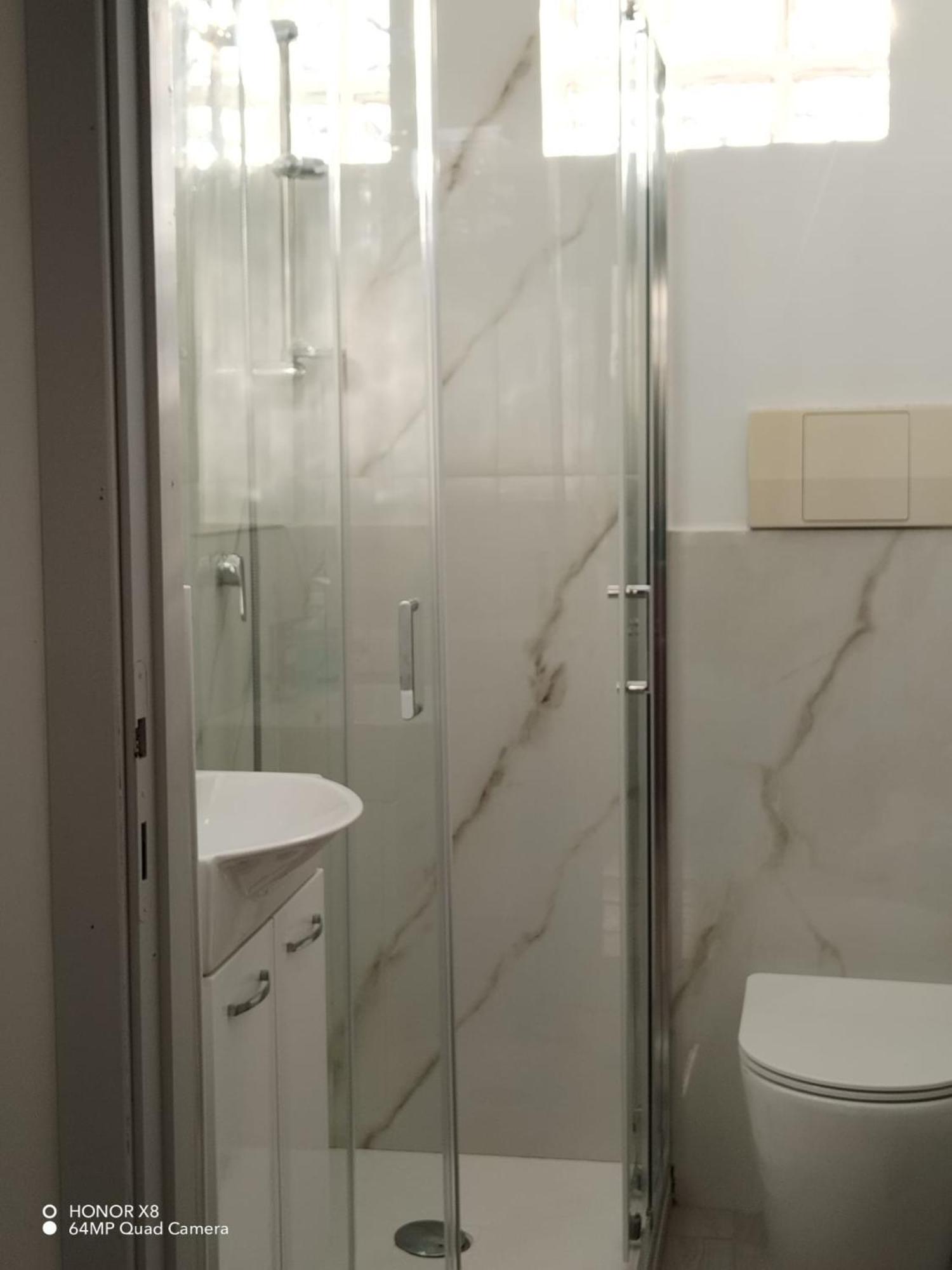 B&B Civitavecchia La Casetta Con Giardino Zewnętrze zdjęcie